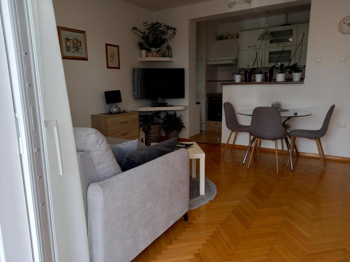 Apartments Anita Crikvenica Exteriör bild