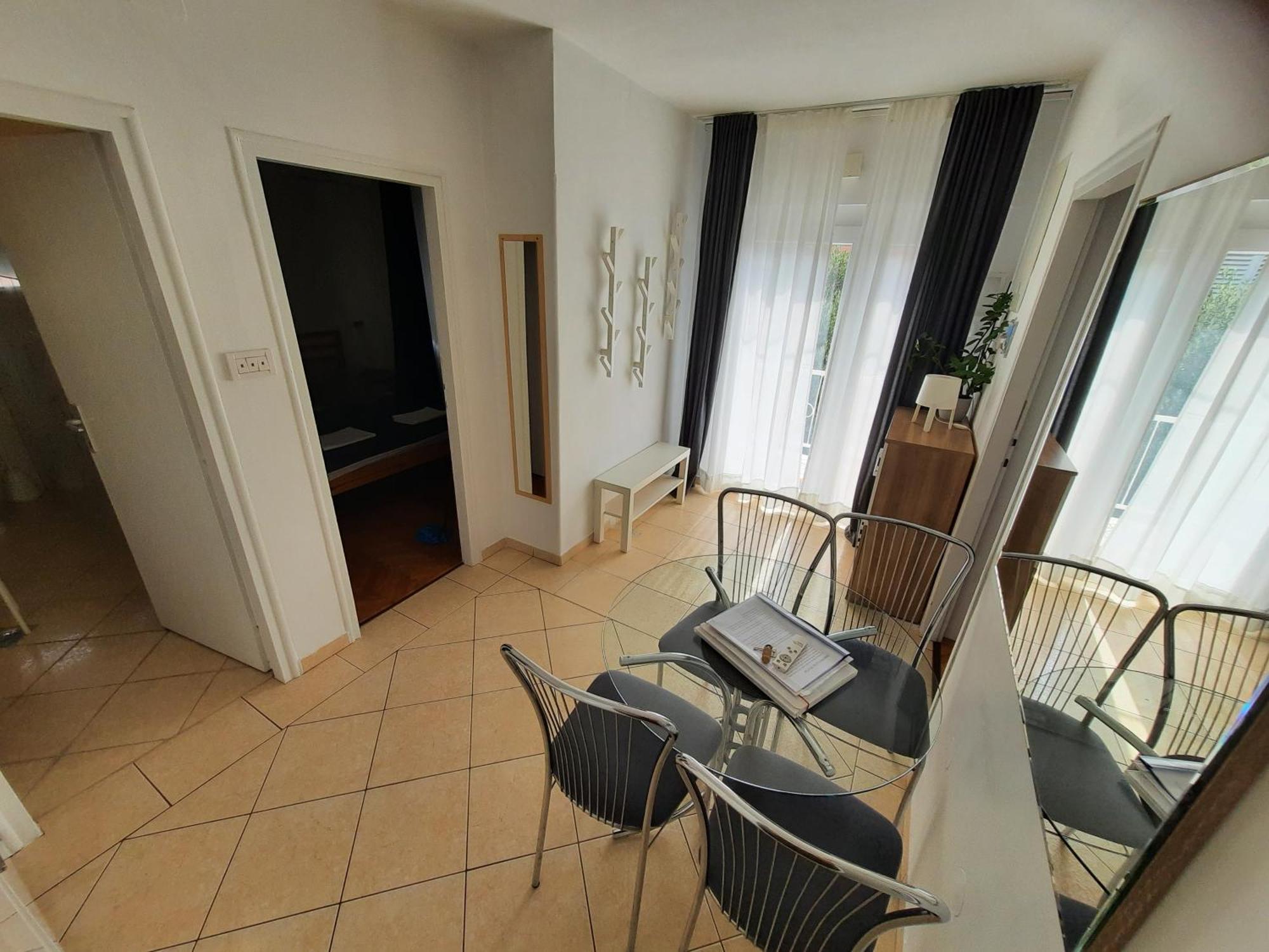 Apartments Anita Crikvenica Rum bild